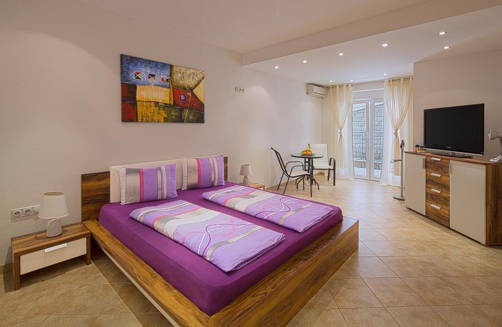Montelux Apartments Budva Room photo